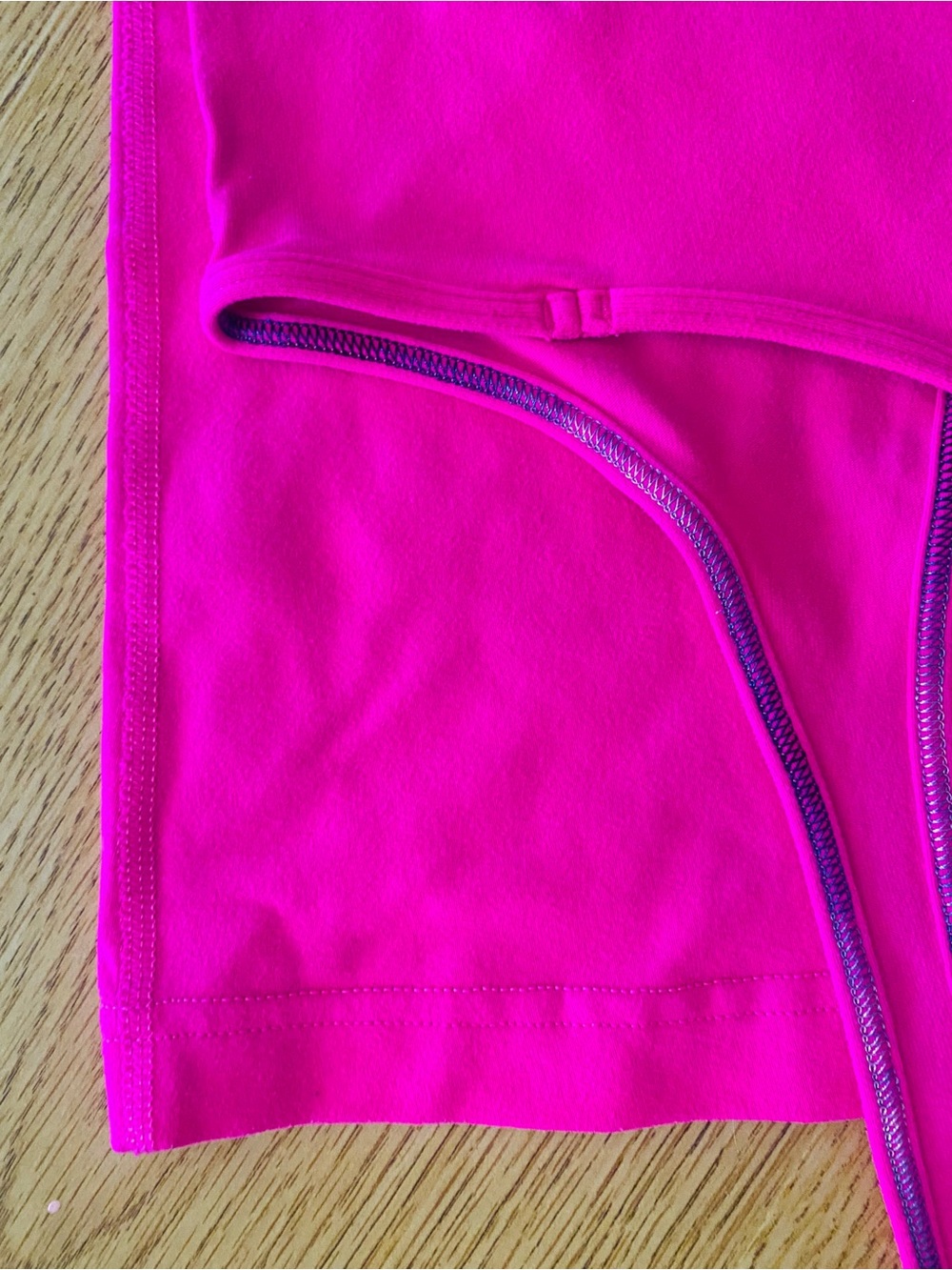 lululemon Bright Pink Racerback Tank size 4LONG - Picture 8 of 9